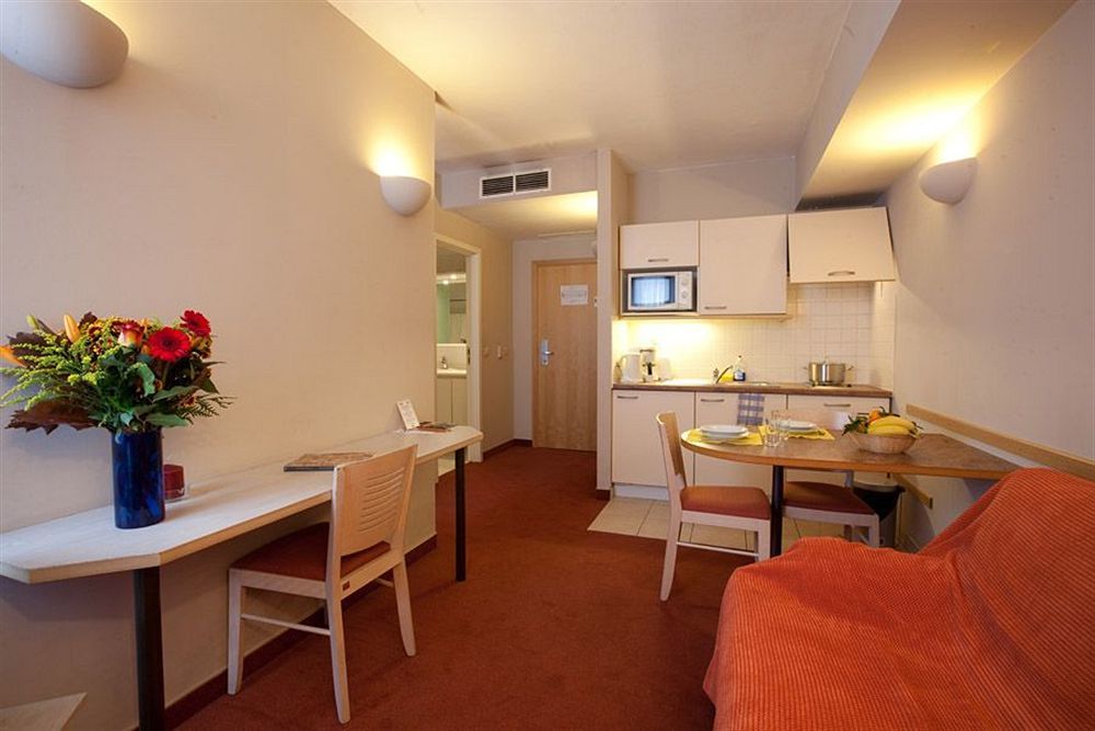Aparthotel Axl Flathotel Continental Stay Ixelles Exteriör bild